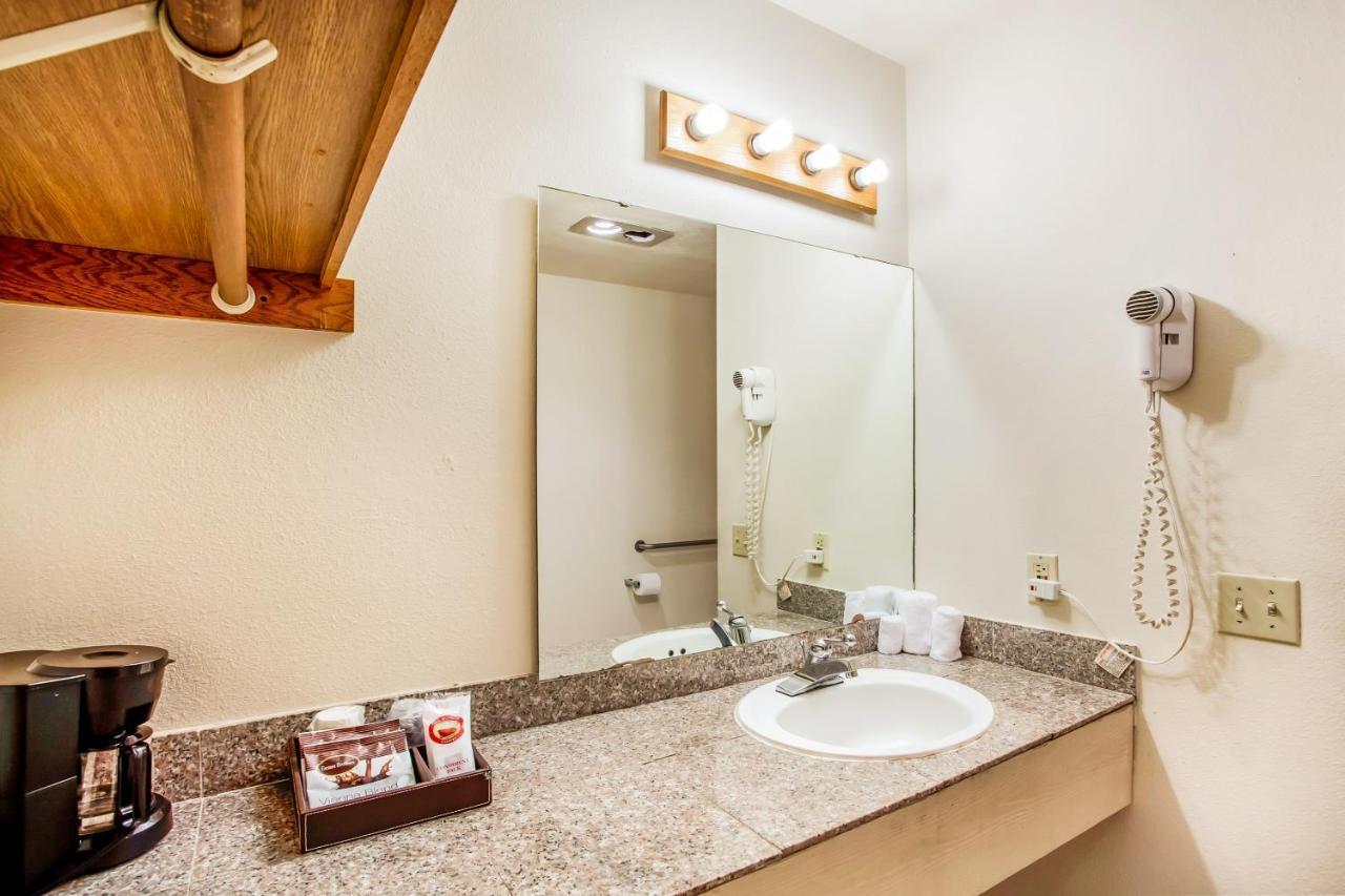 Arlington Motor Inn 외부 사진